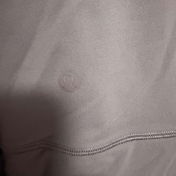 Lululemon Ready to Rulu Pullover - Picture 3 of 4